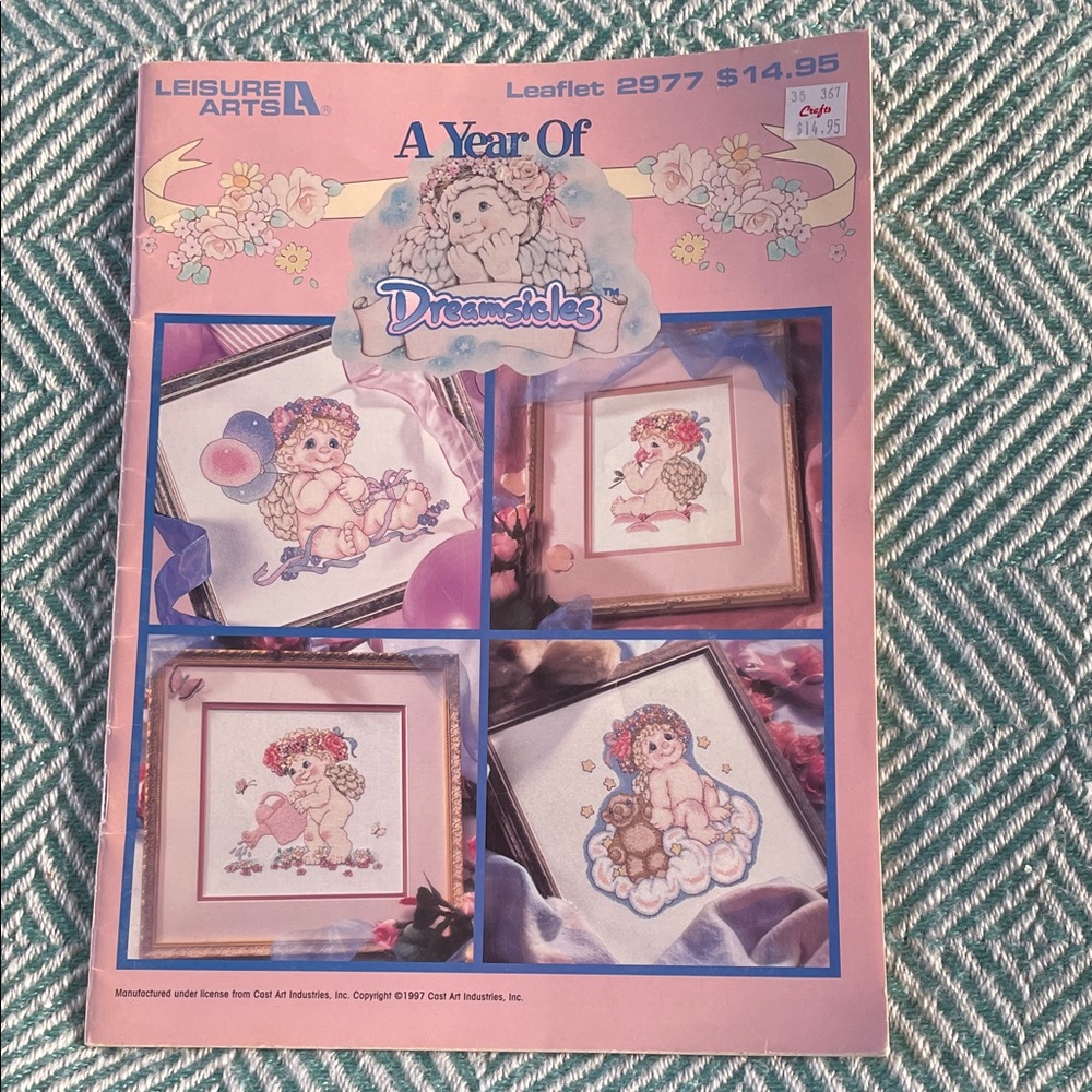 Leisure Arts 'A Year Of Dreamsicles’ Cross Stitch Book